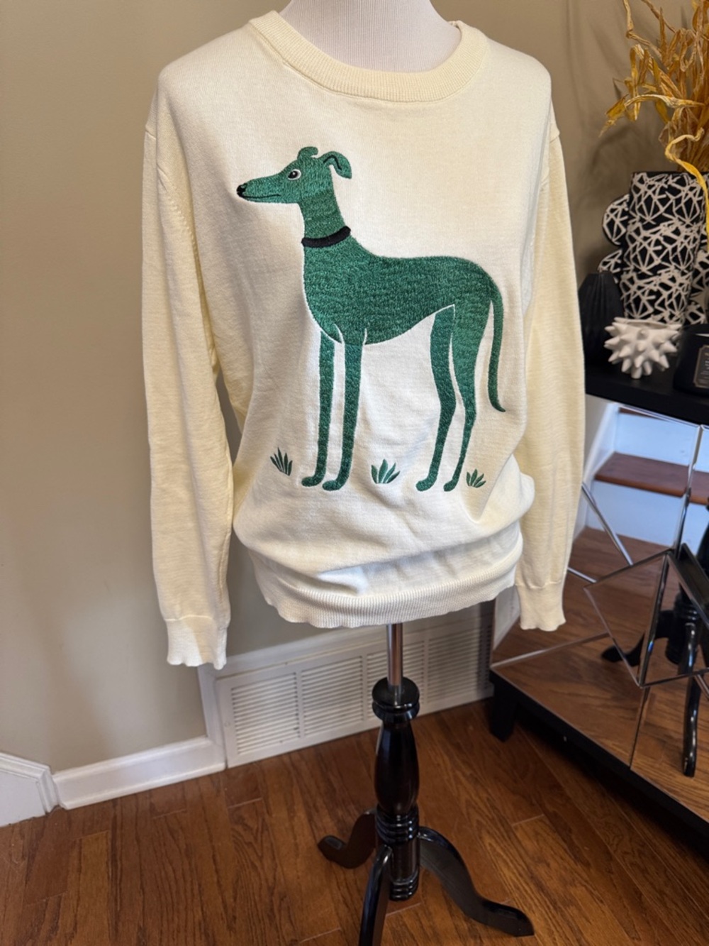 Men’s Apricot Cream Dog Graphic Retro Sweater Green Greyhound Size S pre-owned - Picture 3 of 6